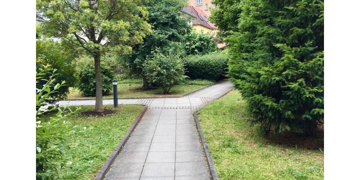 Erdgeschoßwohnung Stuttgart Bad Cannstatt - 3 Zimmer, 75 m&sup2;, 1.100&euro; | Angebot:27581822
