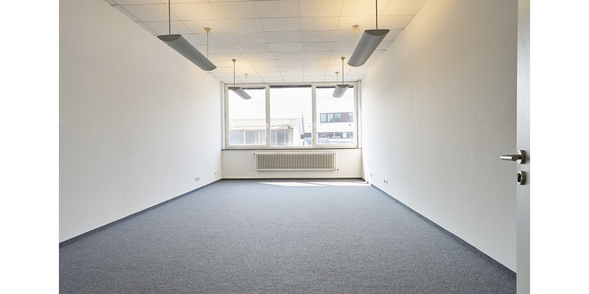 Gewerbeobjekt Markgröningen - 2&euro; | Angebot:23811156