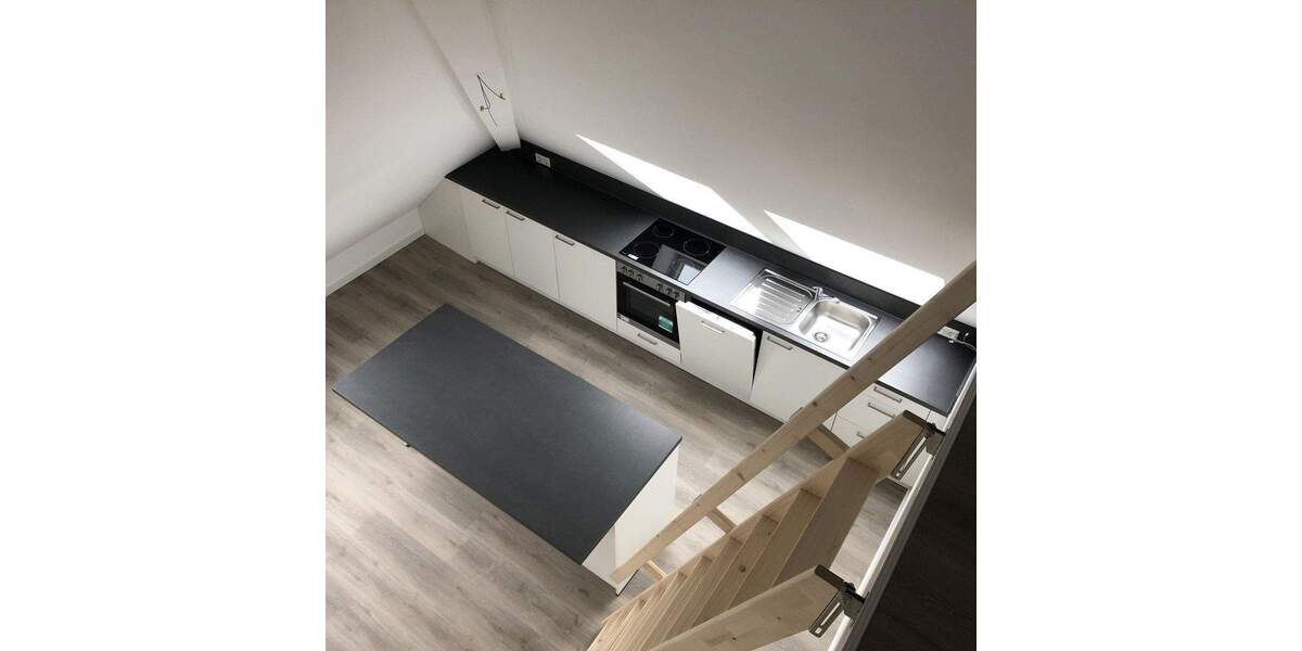 Etagenwohnung Stuttgart Mitte - 2 Zimmer, 48 m&sup2;, 766&euro; | Angebot:25657603