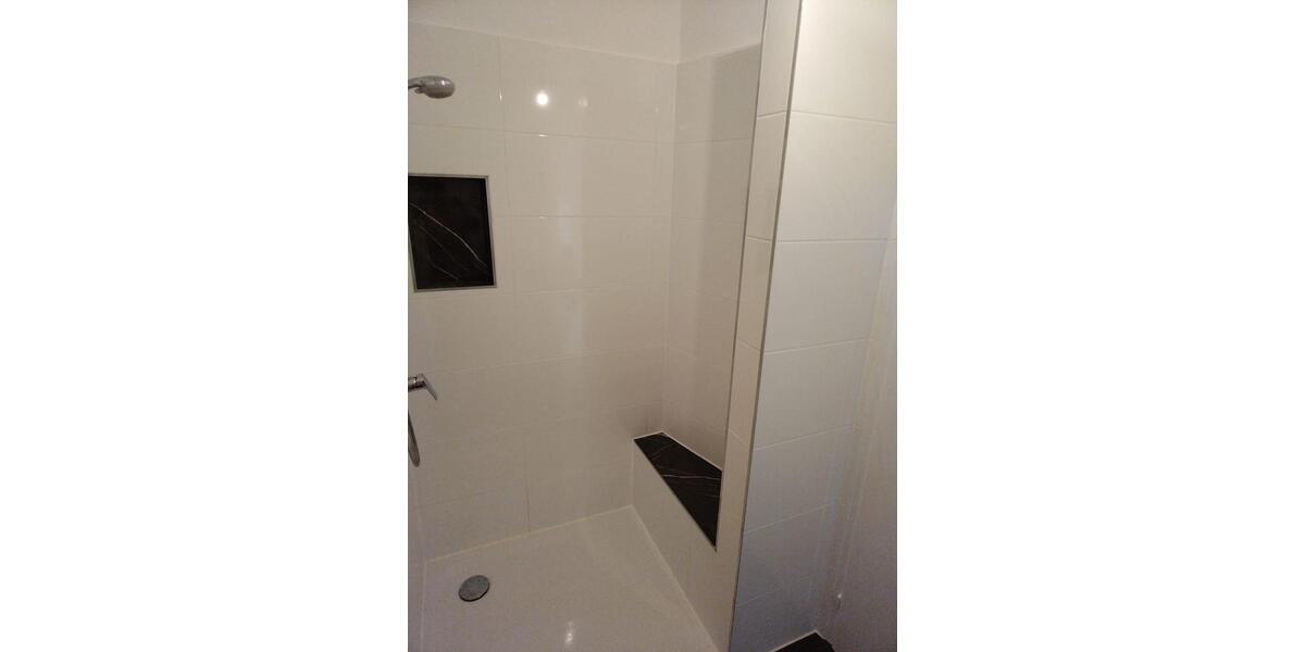 Etagenwohnung Uhingen - 2 Zimmer, 80 m&sup2;, 980&euro; | Angebot:27625097