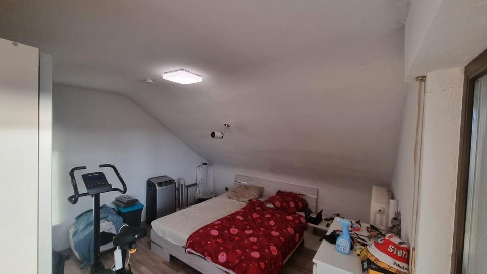 Dachgeschoßwohnung Rutesheim - 3 Zimmer, 55 m&sup2;, 595&euro; | Angebot:25986880