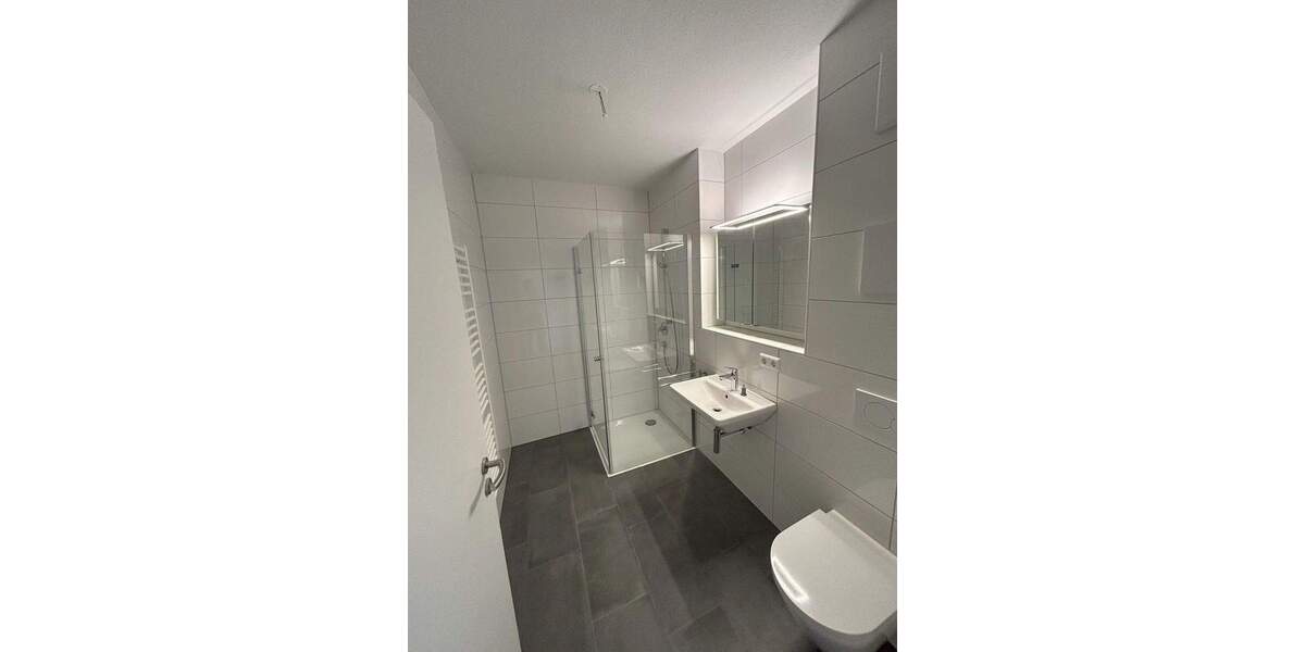 Etagenwohnung Stuttgart Nord - 3 Zimmer, 90 m&sup2;, 1.562&euro; | Angebot:25708925