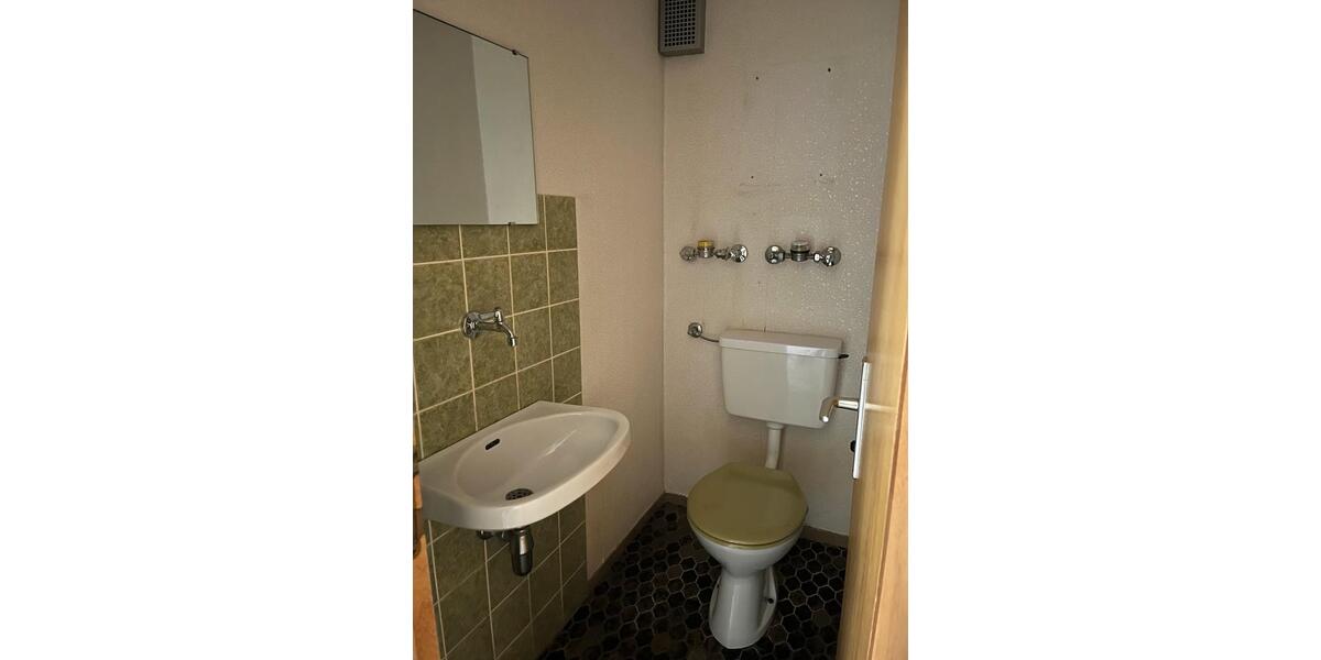 Etagenwohnung Kirchheim unter Teck - 3 Zimmer, 83 m&sup2;, 260.000&euro; | Angebot:26960114