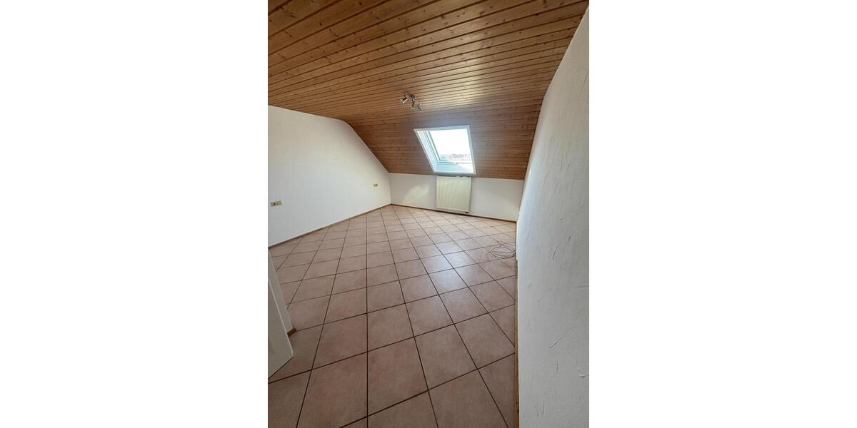 Maisonettenwohnung Markgröningen - 3 Zimmer, 115 m&sup2;, 1.150&euro; | Angebot:22224811