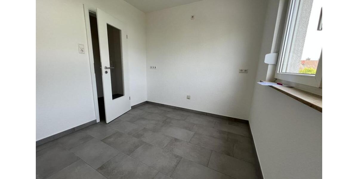Etagenwohnung Fellbach Oeffingen - 3 Zimmer, 81 m&sup2;, 1.025&euro; | Angebot:25964414