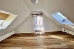 Dachgeschoßwohnung Stuttgart Birkach - 3.5 Zimmer, 77 m&sup2;, 1.400&euro; | Angebot:26640638