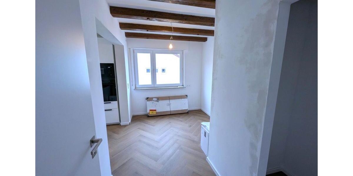 Etagenwohnung Kornwestheim - 3.5 Zimmer, 95 m&sup2;, 1.800&euro; | Angebot:25615120