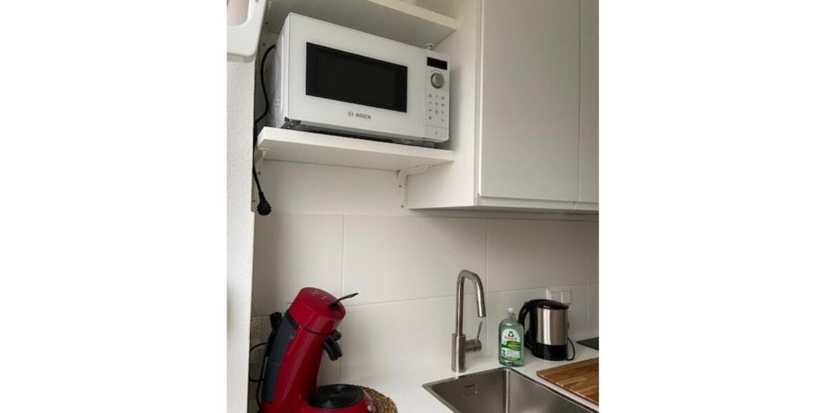 Dachgeschoßwohnung Sindelfingen Sindelfingen (Stadt) - 2 Zimmer, 50 m&sup2;, 1.200&euro; | Angebot:25381272