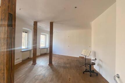 Wohnung Stuttgart Stuttgart-Nord - 2 Zimmer, 120 m&sup2;, 320.000&euro; | Angebot:25174786