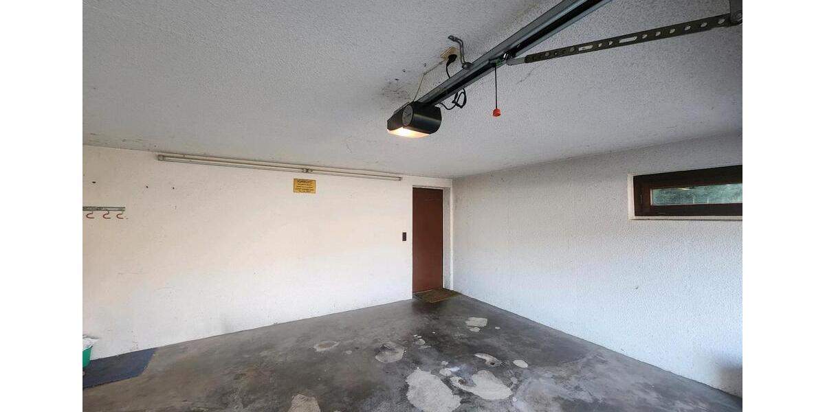 Einfamilienhaus Leonberg - 6.5 Zimmer, 187 m&sup2;, 960.000&euro; | Angebot:26074028