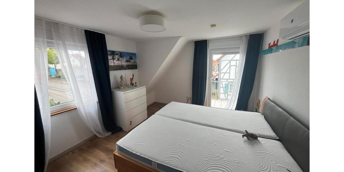 Mehrfamilienhaus, Wohnhaus Neckarwestheim - 11 Zimmer, 210 m&sup2;, 844.000&euro; | Angebot:26048201