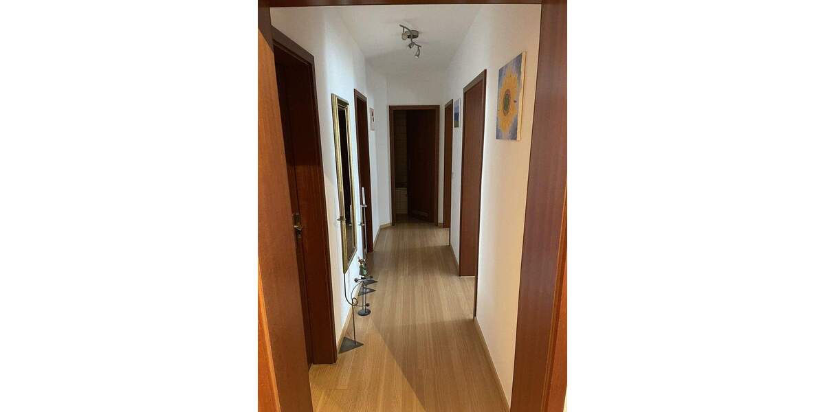 Etagenwohnung Ditzingen - 3 Zimmer, 79 m&sup2;, 295.000&euro; | Angebot:25677291