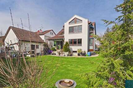 Haus Eberdingen - 8.5 Zimmer, 196 m&sup2;, 650.000&euro; | Angebot:25907961