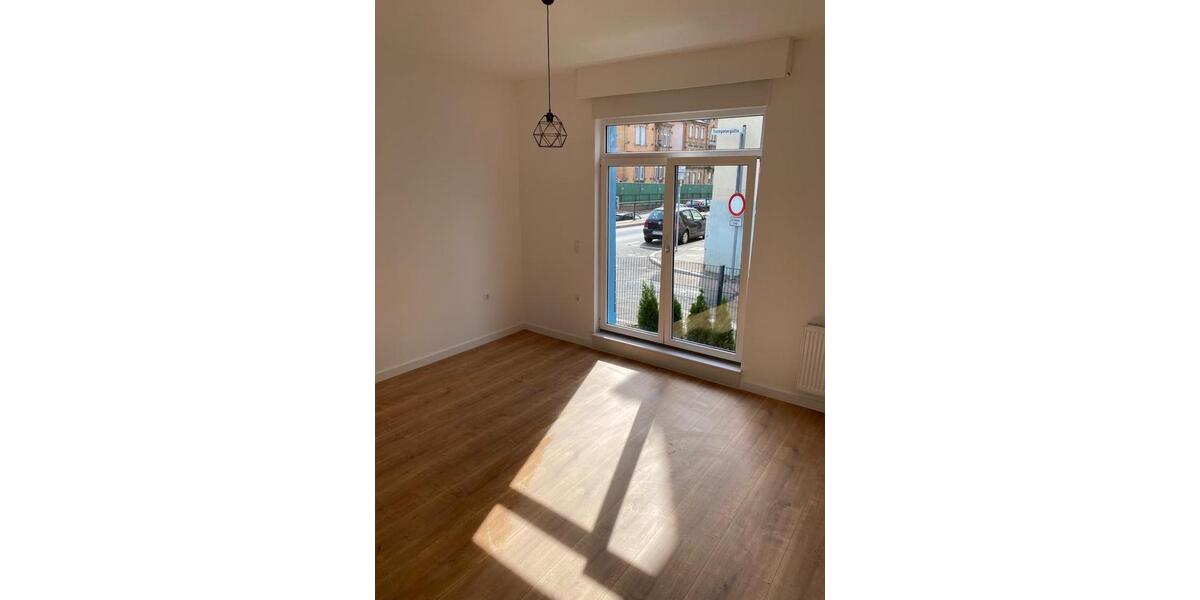 Erdgeschoßwohnung Ludwigsburg - 4 Zimmer, 86 m&sup2;, 335.000&euro; | Angebot:24772711