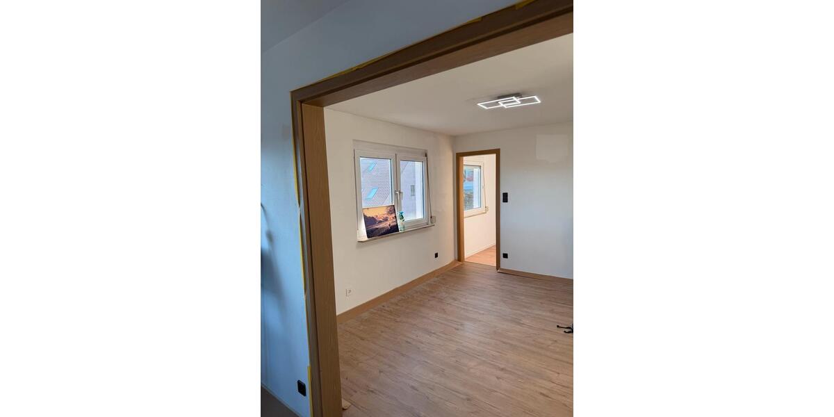 Etagenwohnung Denkendorf - 5 Zimmer, 120 m&sup2;, 1.500&euro; | Angebot:27553329