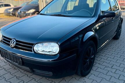 VW Golf 186.600 km 1.999 &euro; Fellbach bei Stuttgart 70736