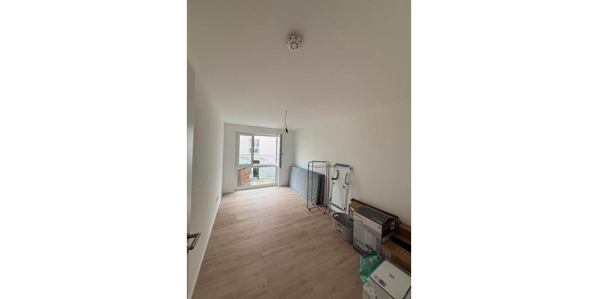 Etagenwohnung Schorndorf - 3 Zimmer, 80 m&sup2;, 1.266&euro; | Angebot:25865068