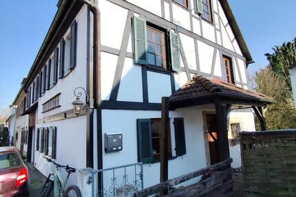 Haus Nürtingen - 7 Zimmer, 192 m&sup2;, 499.000&euro; | Angebot:26766128