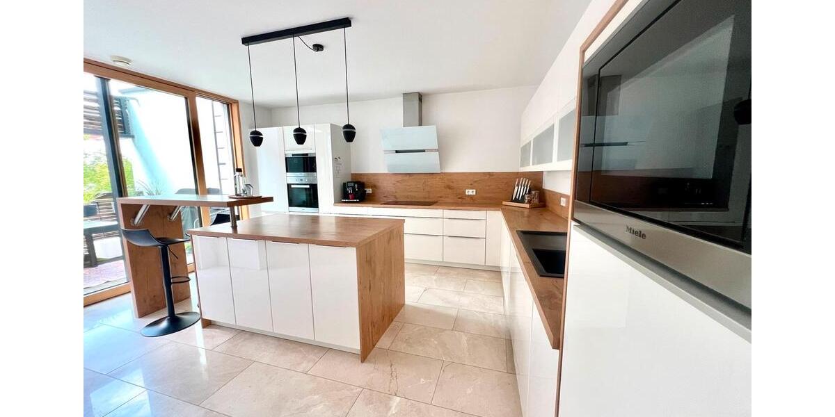Doppelhaushälfte Ludwigsburg - 5 Zimmer, 205 m&sup2;, 1.490.000&euro; | Angebot:27259192
