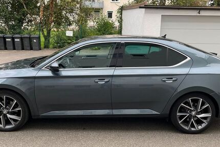 Skoda Superb 226.000 km 11.900 &euro; Sindelfingen 71065