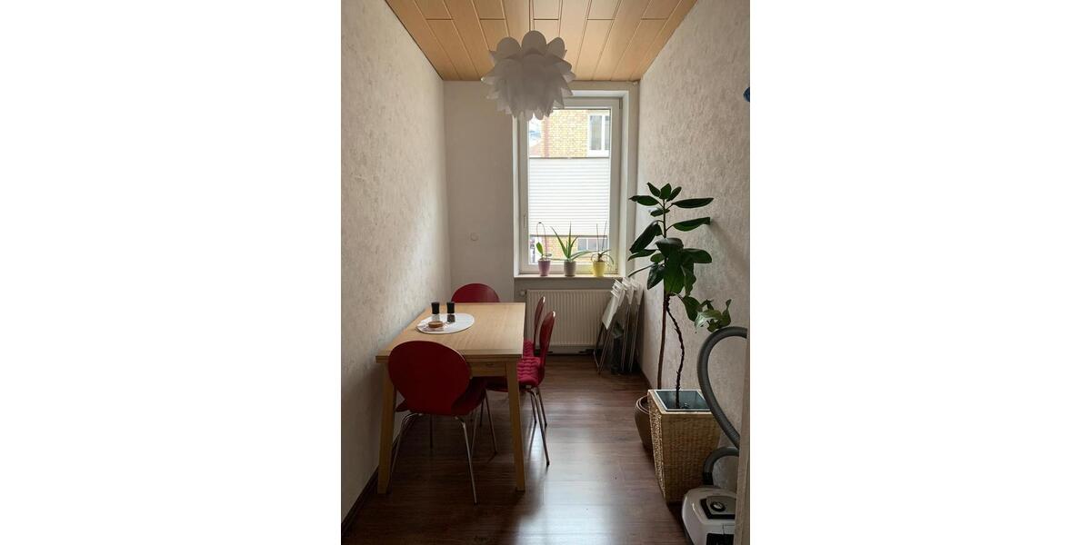 Hochparterre Stuttgart Stuttgart-Ost - 2 Zimmer, 21 m&sup2;, 550&euro; | Angebot:25893585