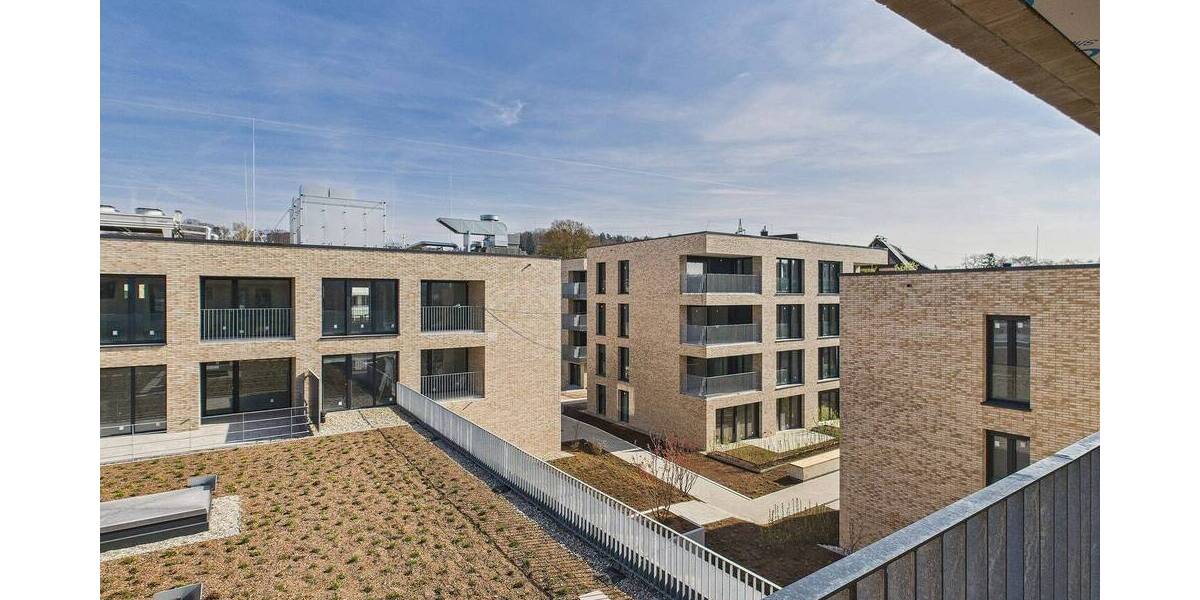 Etagenwohnung Sindelfingen Ost - 2 Zimmer, 71 m&sup2;, 1.330&euro; | Angebot:25671740