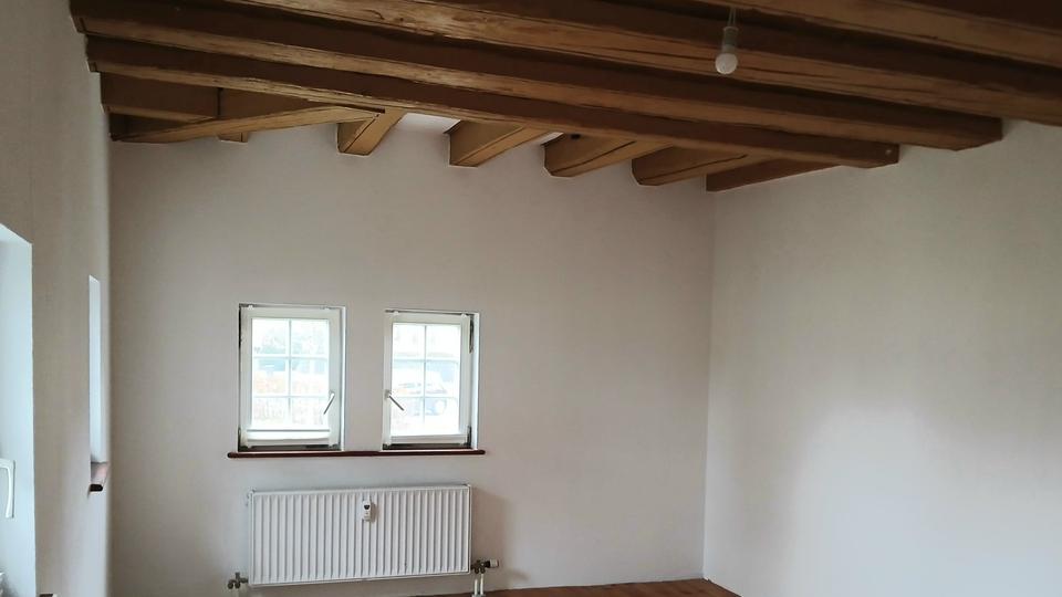 Etagenwohnung Weinstadt - 3.5 Zimmer, 100 m&sup2;, 1.200&euro; | Angebot:24780126