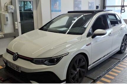 VW Golf 75.138 km 30.930 &euro; Stuttgart 70563