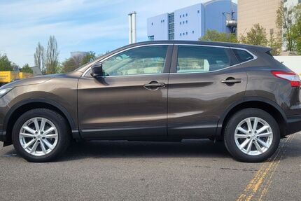 Nissan Qashqai 85.000 km 9.150 &euro; Stuttgart 70191