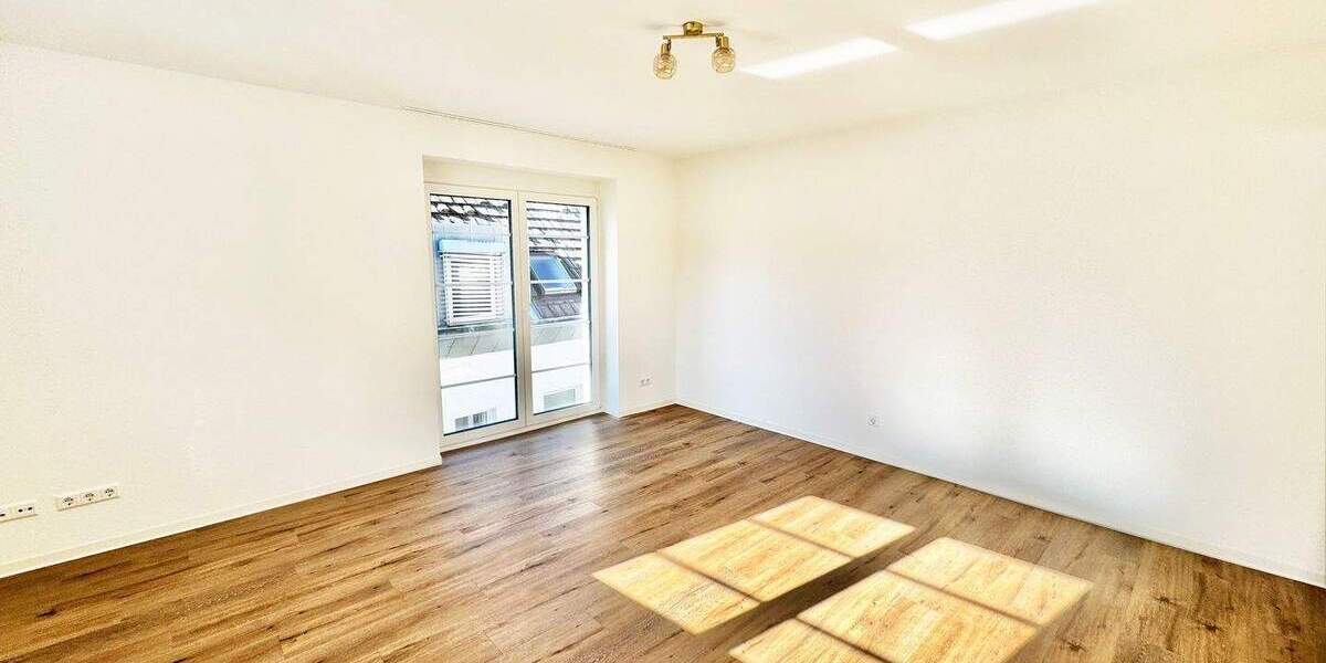 Etagenwohnung Stuttgart Degerloch - 2 Zimmer, 59 m&sup2;, 1.000&euro; | Angebot:25802338