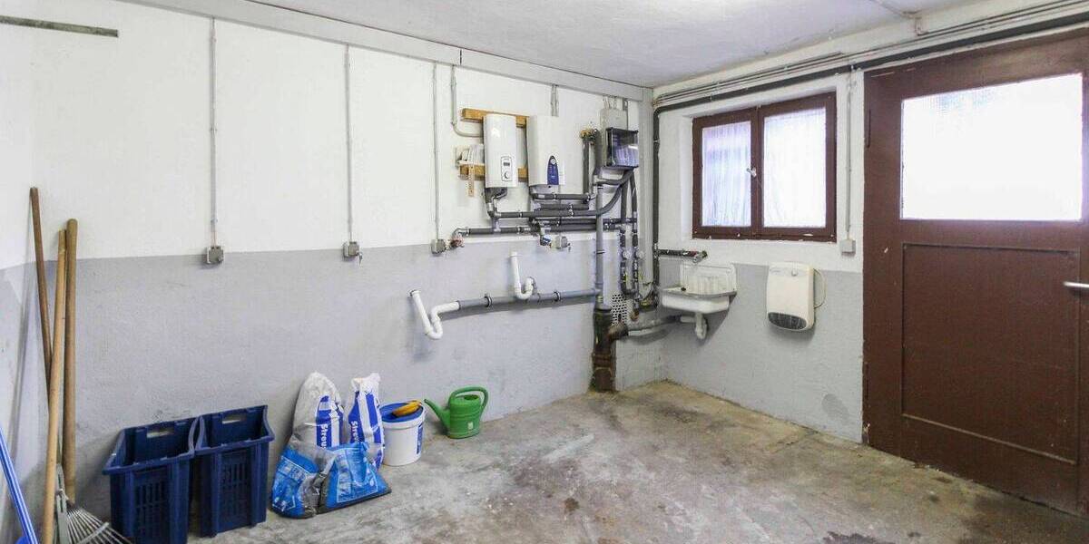 Doppelhaushälfte Erligheim - 9 Zimmer, 151 m&sup2;, 375.000&euro; | Angebot:26028535