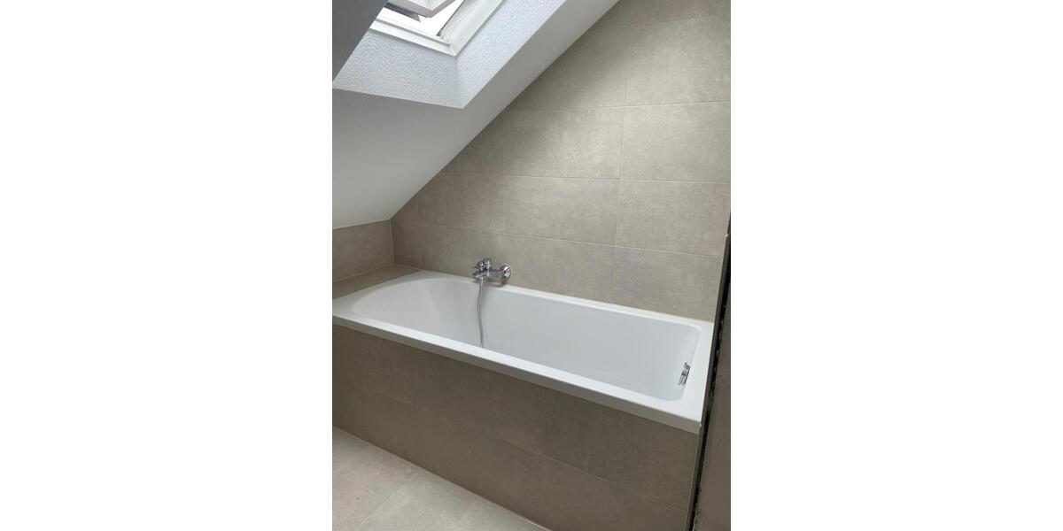 Dachgeschoßwohnung Backnang - 2 Zimmer, 55 m&sup2;, 950&euro; | Angebot:25306793