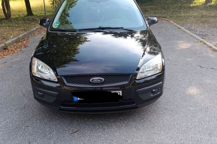 Ford Focus 185.000 km 1.450 &euro; weinstadt 71384