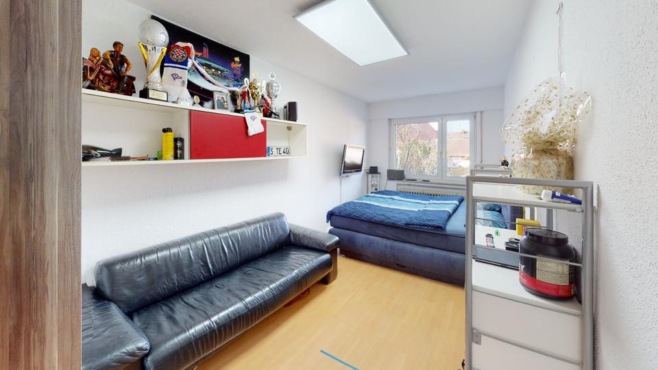 Hochparterre Stuttgart Birkach - 3 Zimmer, 82 m&sup2;, 1.330&euro; | Angebot:25590620