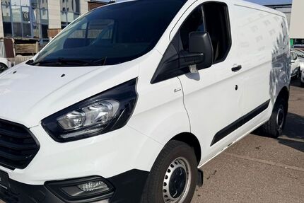 Ford Transit Custom 233.000 km 8.990 &euro; Filderstadt bei Stuttgart 70794