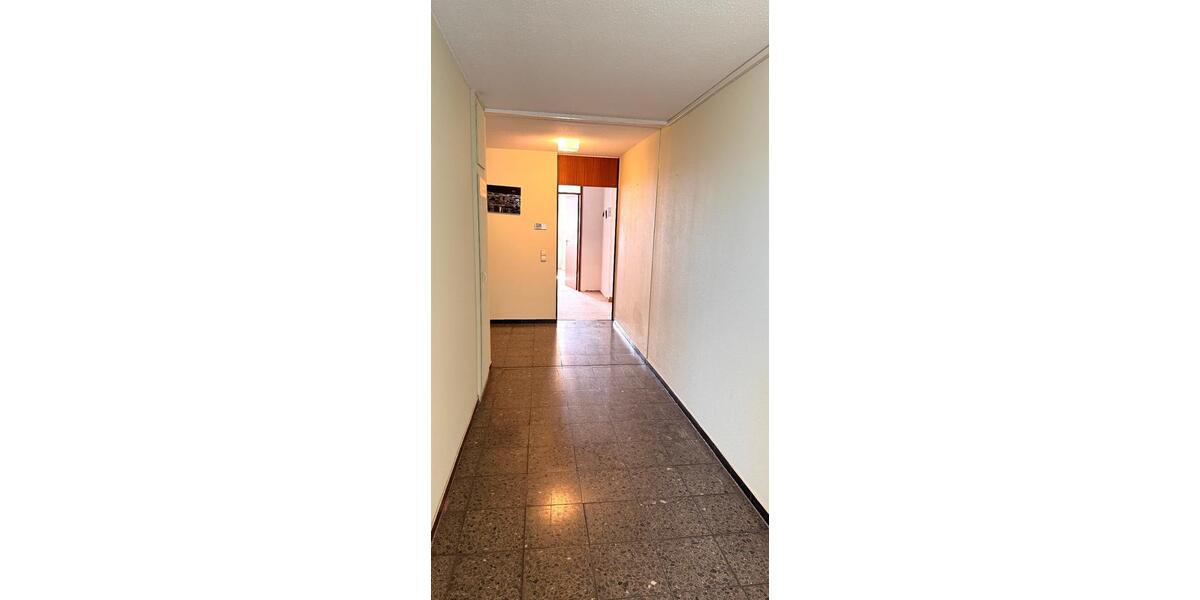 Etagenwohnung Kornwestheim - 4.5 Zimmer, 95 m&sup2;, 299.000&euro; | Angebot:27607422