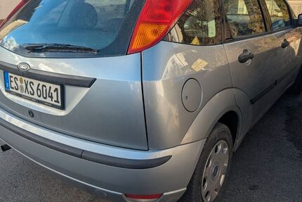 Ford Focus 262.000 km 900 &euro; Großbettlingen 72663