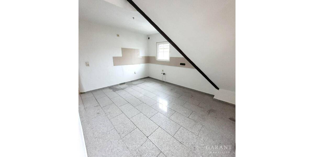 Mehrfamilienhaus, Wohnhaus Marbach am Neckar Rielingshausen - 6 Zimmer, 125 m&sup2;, 420.000&euro; | Angebot:25707740