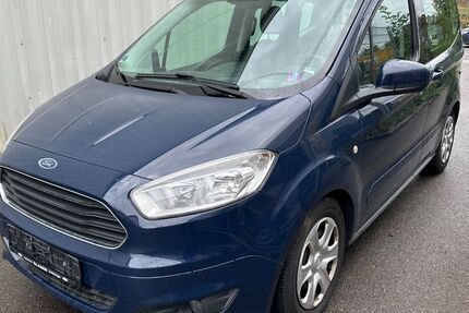 Ford Tourneo Courier 237.000 km 4.290 &euro; Böblingen 71034