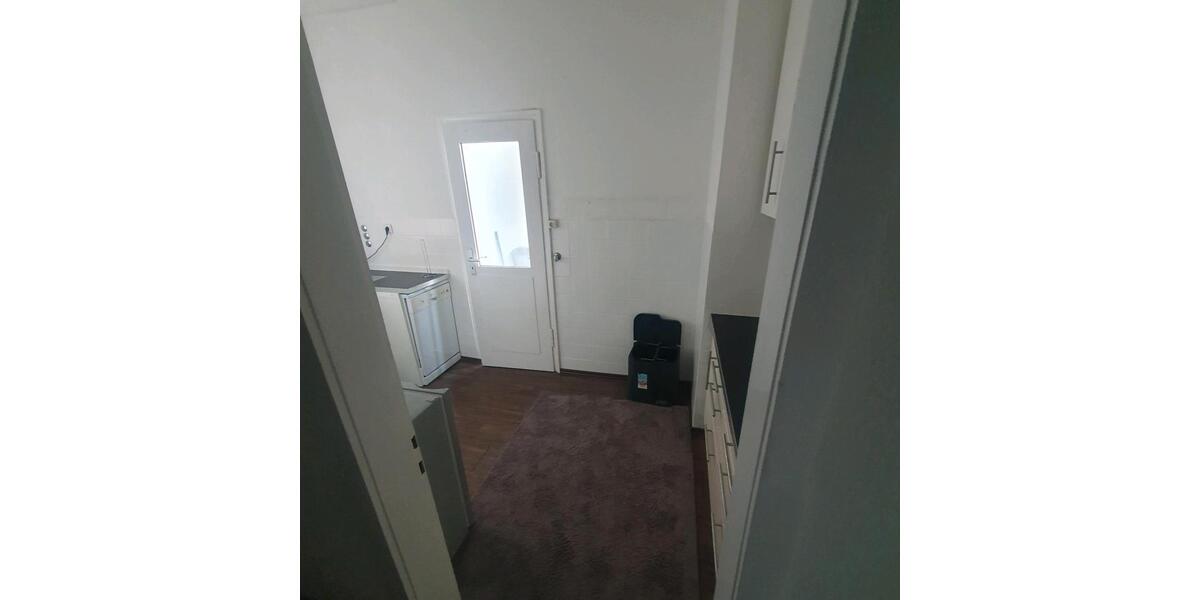 Etagenwohnung Stuttgart Stuttgart-Ost - 2 Zimmer, 80 m&sup2;, 1.200&euro; | Angebot:25860173