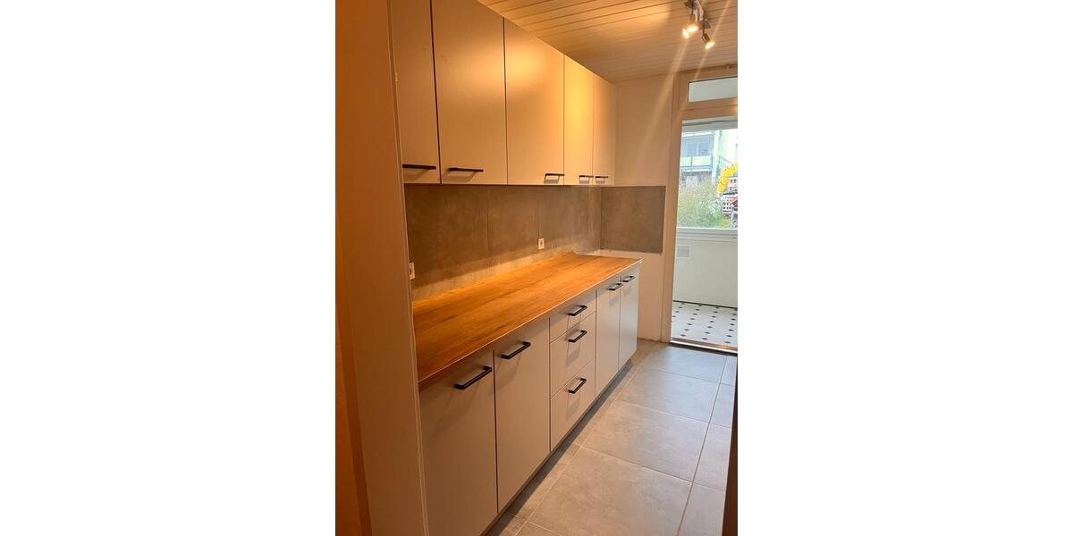 Etagenwohnung Aichwald - 3 Zimmer, 80 m&sup2;, 1.350&euro; | Angebot:25937689