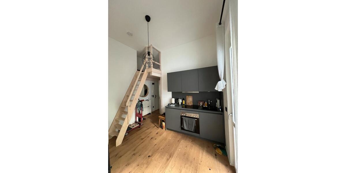 Erdgeschoßwohnung Stuttgart Stuttgart-West - 1.5 Zimmer, 33 m&sup2;, 1.275&euro; | Angebot:25824882