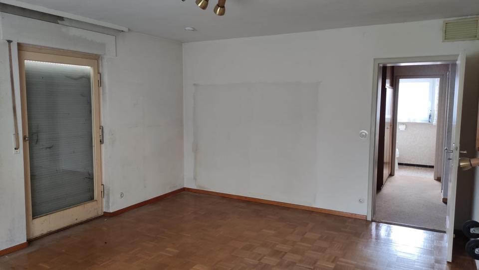Hochparterre Backnang - 4 Zimmer, 110 m&sup2;, 1.100&euro; | Angebot:25979035