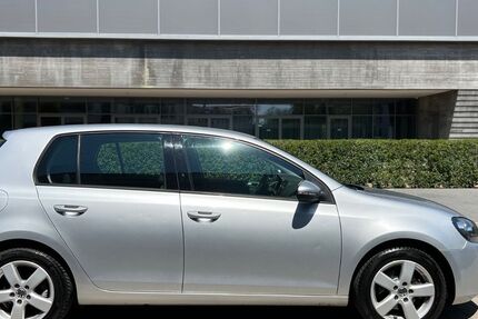 VW Golf 199.000 km 2.900 &euro; Stuttgart 70567