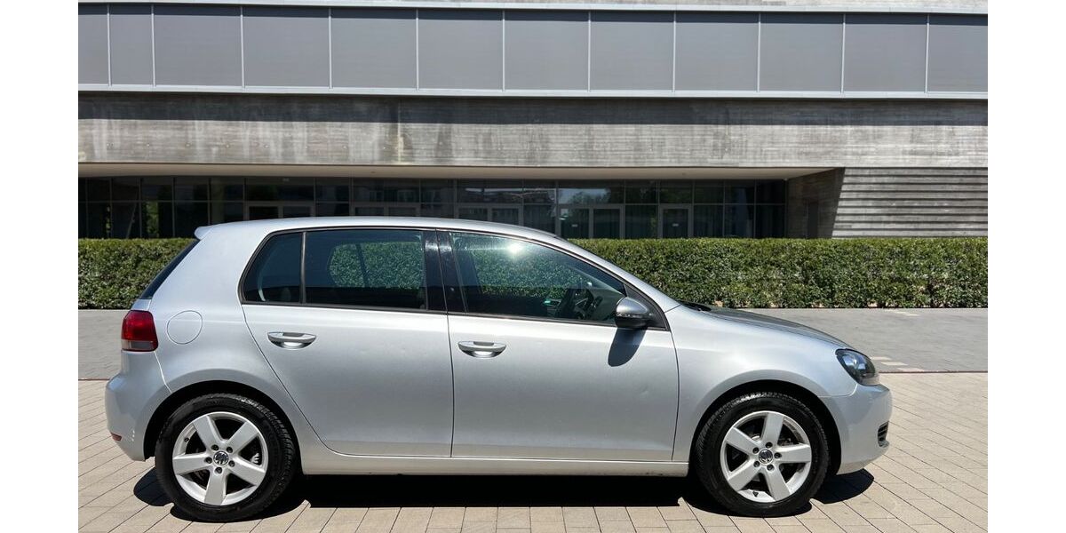 VW Golf 199.000 km 2.900 &euro; Stuttgart 70567