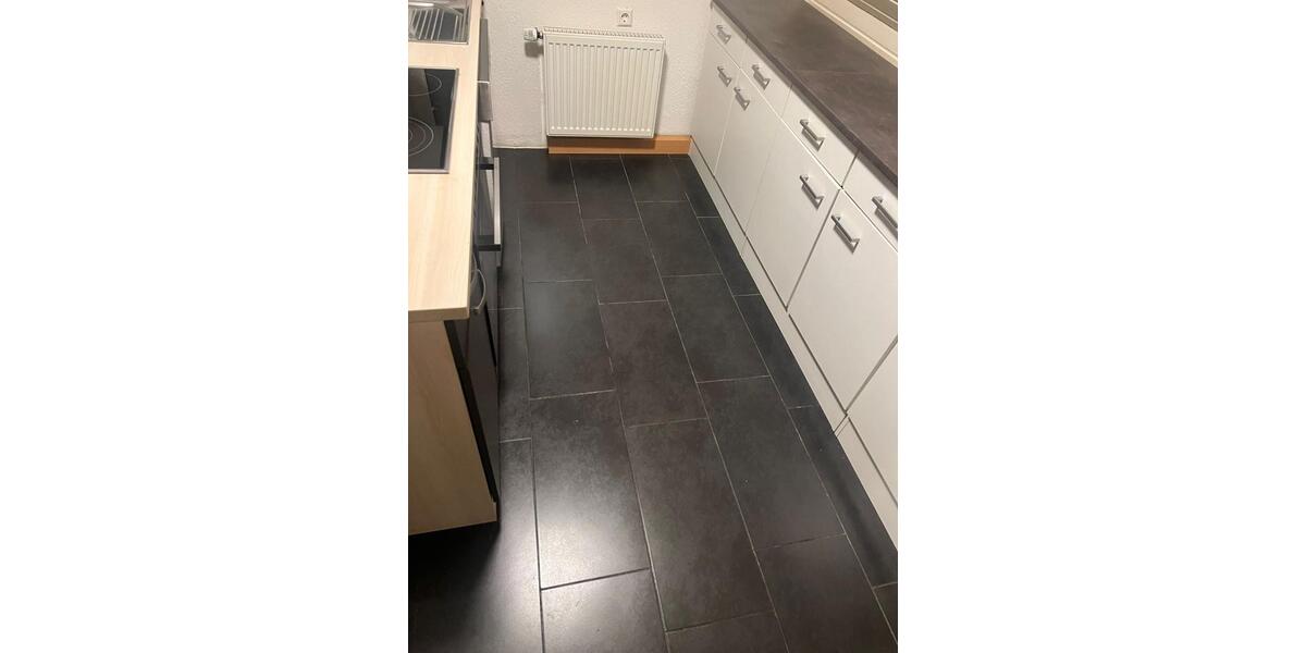 Dachgeschoßwohnung Kirchheim am Neckar - 1 Zimmer, 50 m&sup2;, 750&euro; | Angebot:25342613