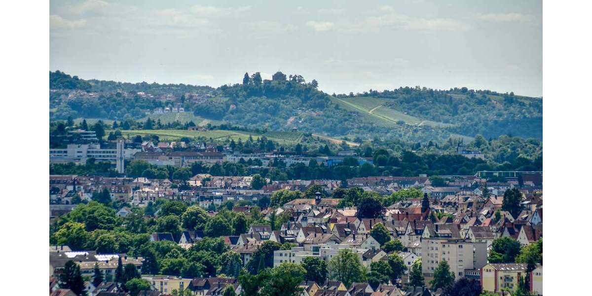 Etagenwohnung Stuttgart-Freiberg Freiberg - 4.5 Zimmer, 139 m&sup2;, 500.000&euro; | Angebot:26023059