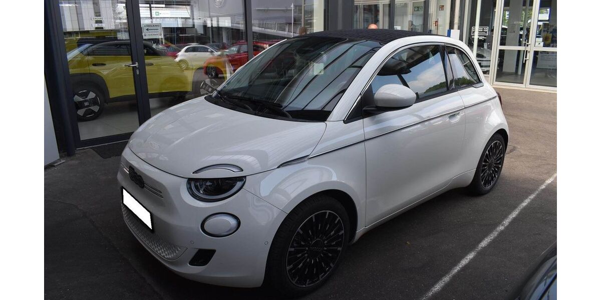 Fiat 500e 12.000 km 26.790 &euro; Leonberg 71229