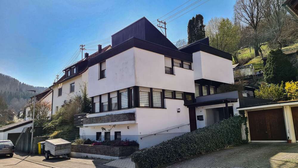 Einfamilienhaus Murrhardt - 7 Zimmer, 180 m&sup2;, 479.000&euro; | Angebot:25470984