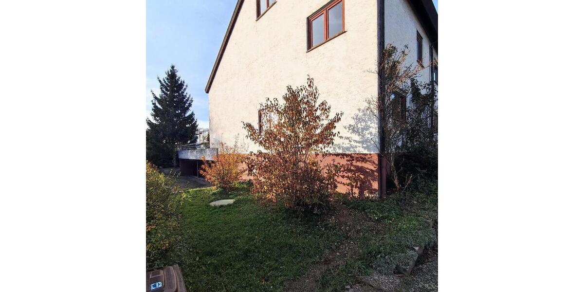 Reihenhaus Remshalden - 5 Zimmer, 135 m&sup2;, 1.750&euro; | Angebot:24237281